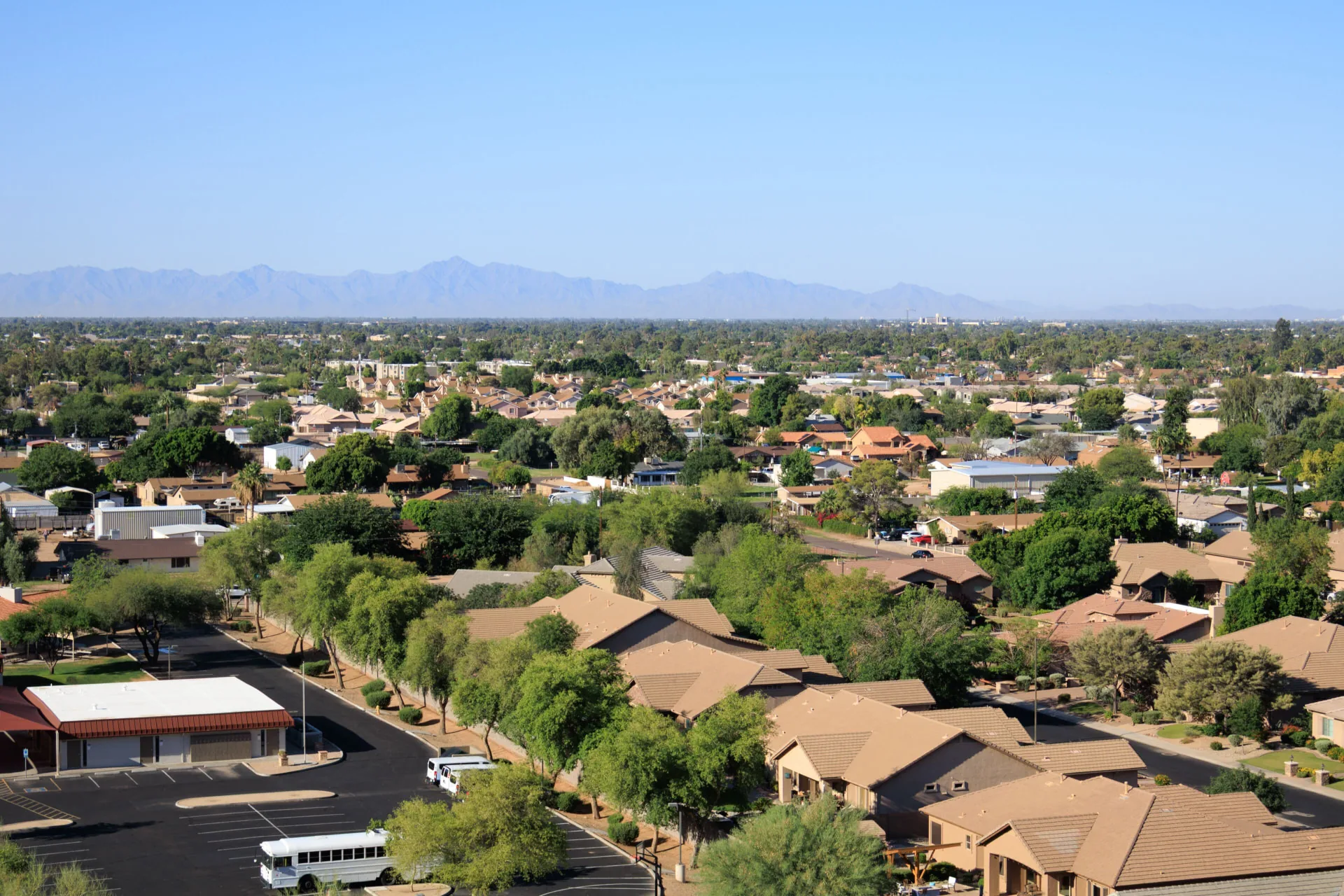 Garage door repair and installation in Peoria, AZ